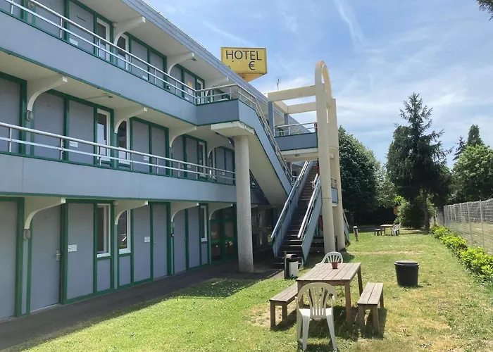 Hotel Nouvelle Classe 2*